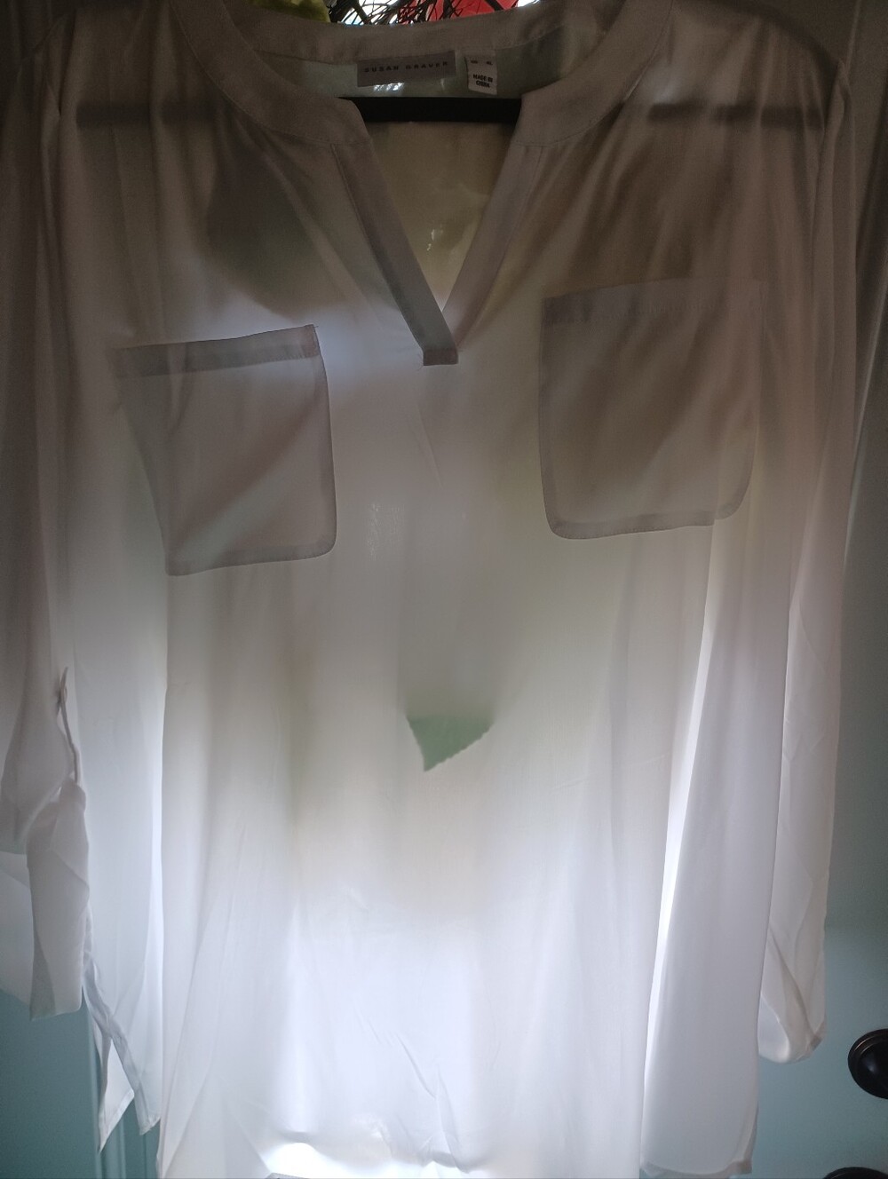 Susan GRAVER Lightweight White Women's Pullover Shirt - Classic Pocket Detail